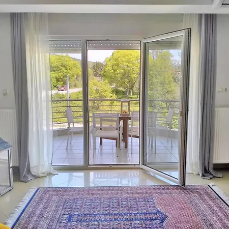 Chloe Maxi 110sqm Apartamento